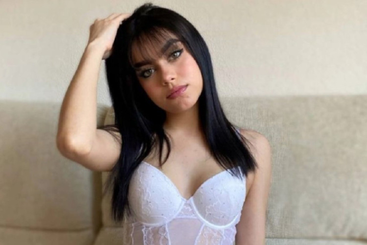 Enlace Para Ver El Video Original De Andrea Vaquerita Que Es El Blanco De Los Internautas, Real O Editado AI