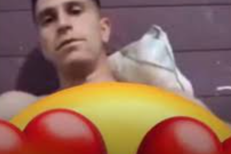 El Video de Dibu Martínez Filtrado se Vuelve Viral, ¡El escándalo que Conmocionó al Mundo Virtual!